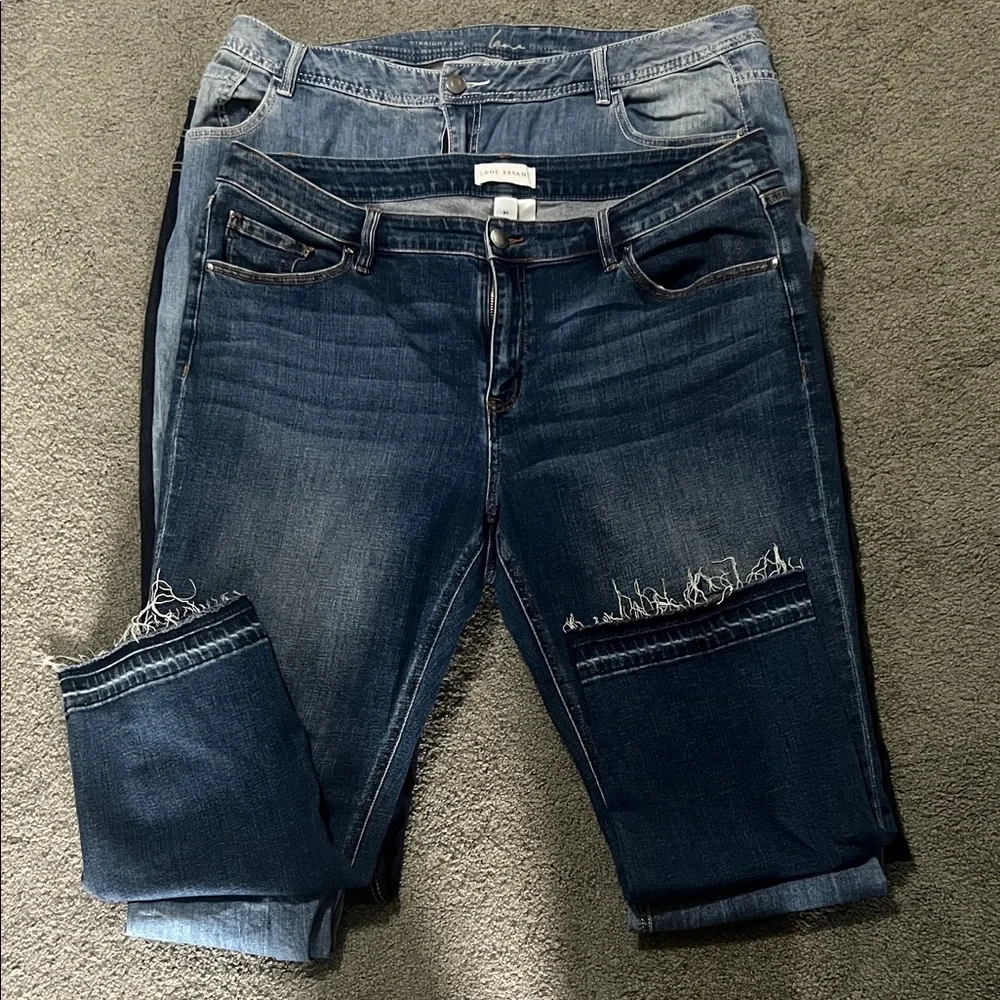 Lane Bryant Women's Dark, Light, and Medium Blue Straight Leg Jeans - Picture 4 of 4